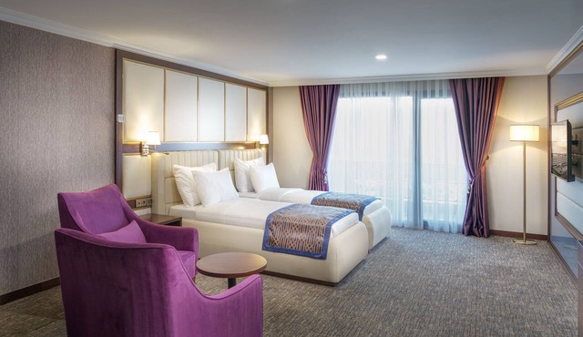 Ramada Plaza By Wyndham Silivri in Silivri
