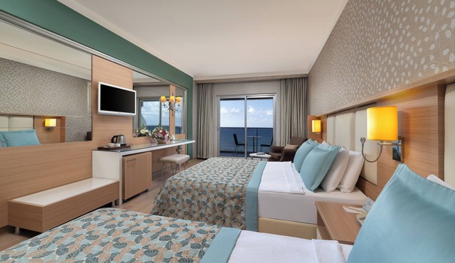 Royal Garden Beach Hotel - All Inclusive