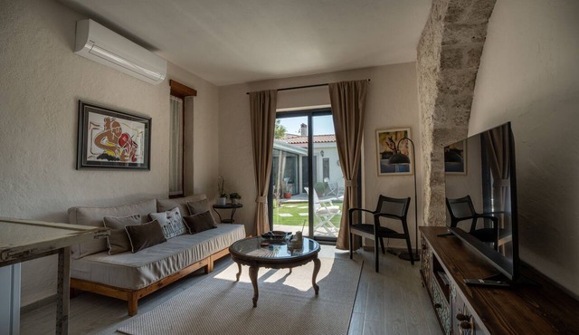 Sedirli Ev Alacati in Cesme