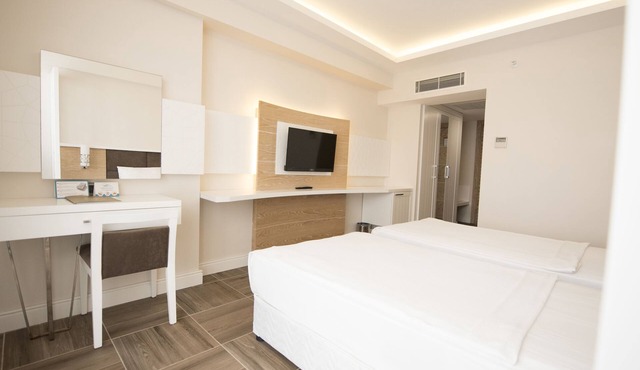 Selcukhan Hotel