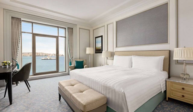Shangri-La Bosphorus, Istanbul in Istanbul