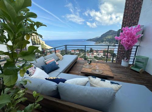 Sweet Home Turunc - Sea View Suites with One Bedroom