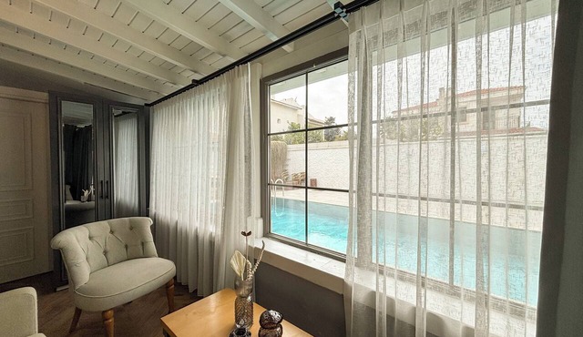 Talles Suite Alaçatı Otel