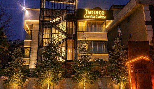 Terrace Cordon Palace Hotel