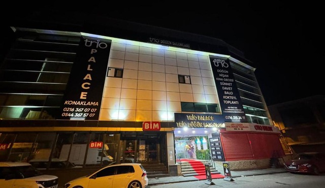 Trio Palace