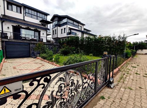 VillaKent - Luxury Seaview-Beachfront Villa in Kaşüstü