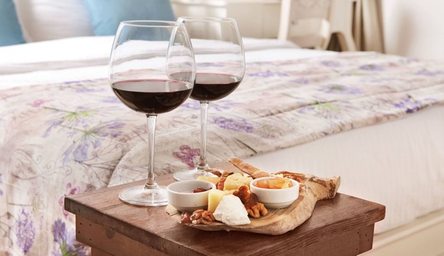 Vinifera Vineyards Hotel