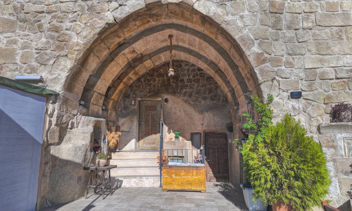 Ortahisar Hotel | Shiraz Cave Cappadocia