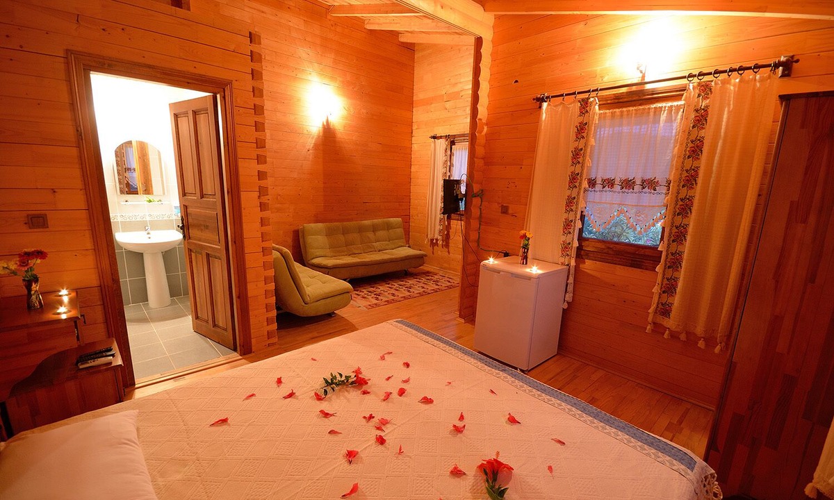 Mentese Hotel | HAYITBÜKÜ AHŞAPEVLERİ