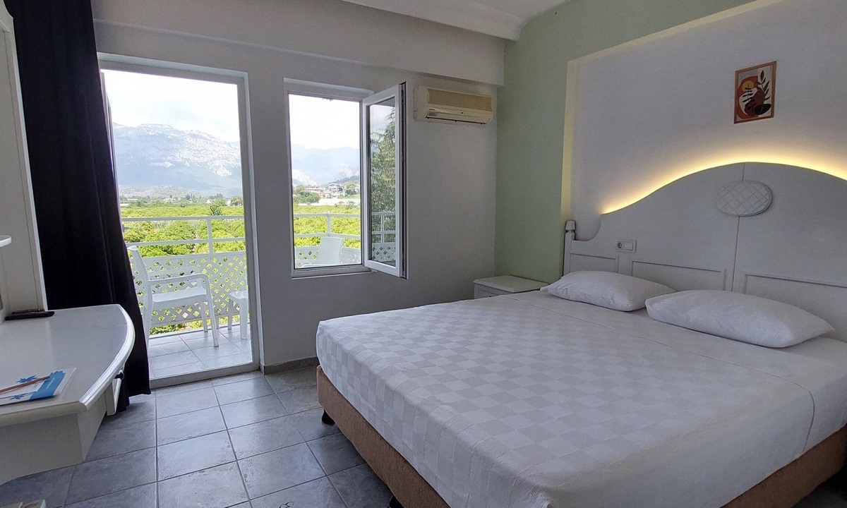 Kiris Hotel | UK Hotels Kiriş
