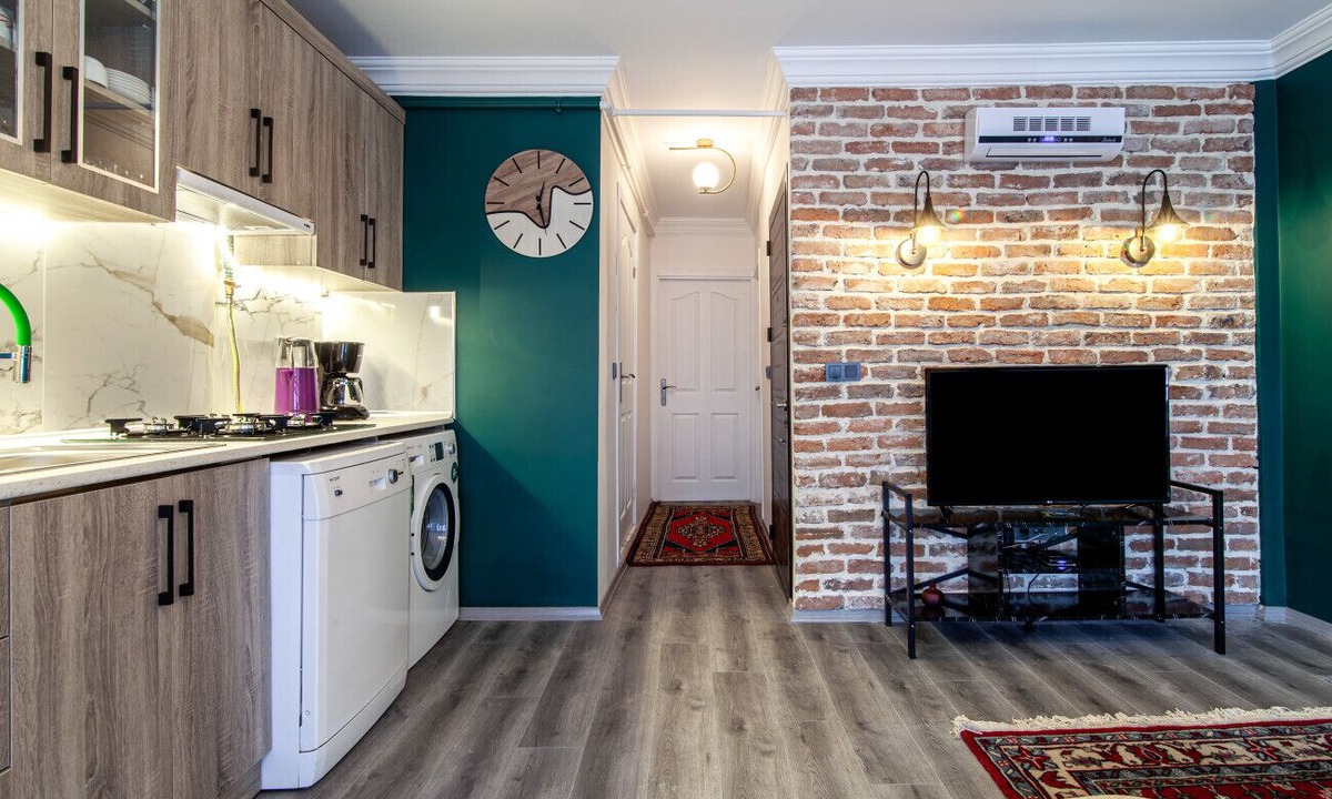 Fatih Apartment | Fabulolus Flat near Kennedy Avenue in Fatih