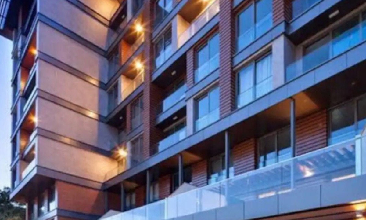 Harbiye Apartment | Luxury Residence Balcony w Pool in Sisli