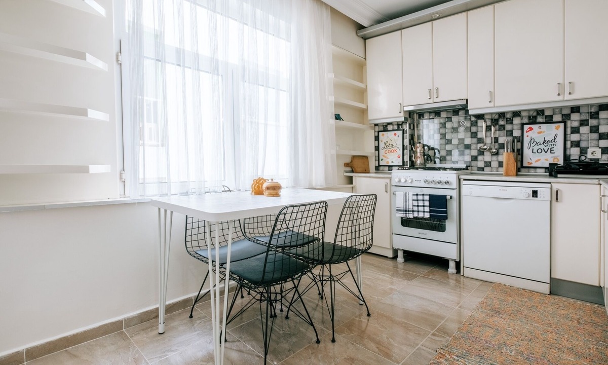 Sisli Apartment | Central Flat Near Cevahir Mall and Metro in Sisli