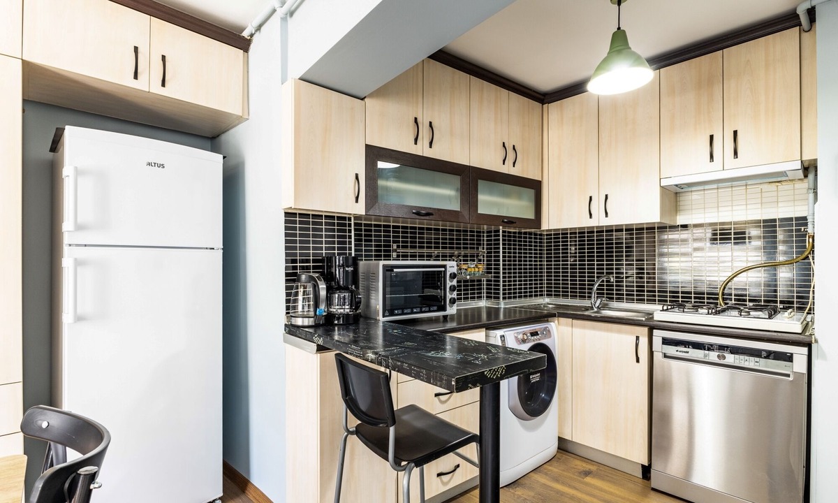 Moda Apartment | Vibrant Flat 5 min to Bull Statue in Kadikoy