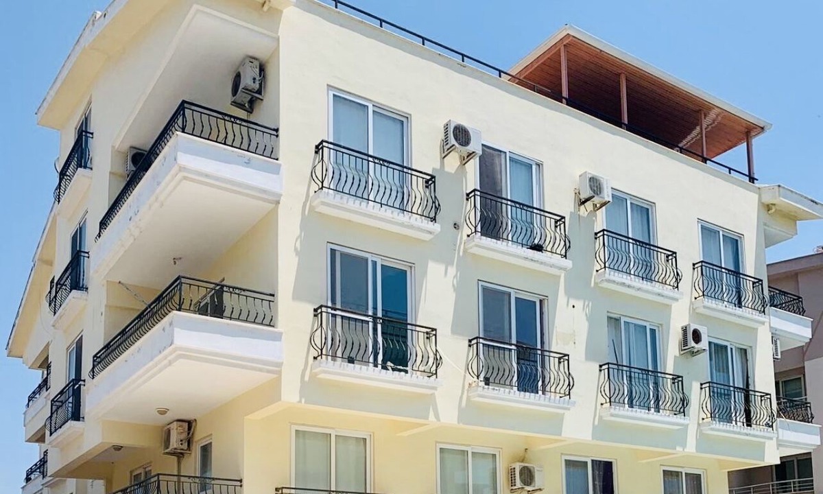 Efeler Apartment | Luxury 3 double bedroom 3 bathroom duplex with pool views and sea views