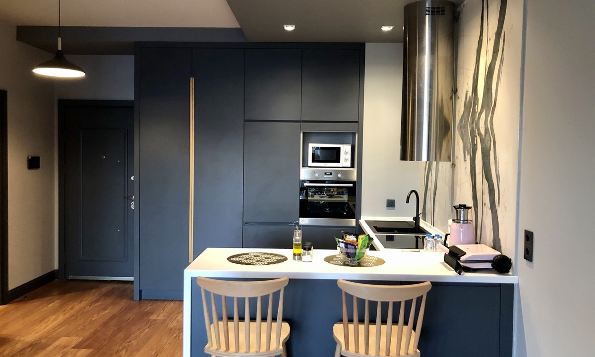 Beyoglu Apartment | Luxury apartment- Pool, Parking & Gym in Beyoglu