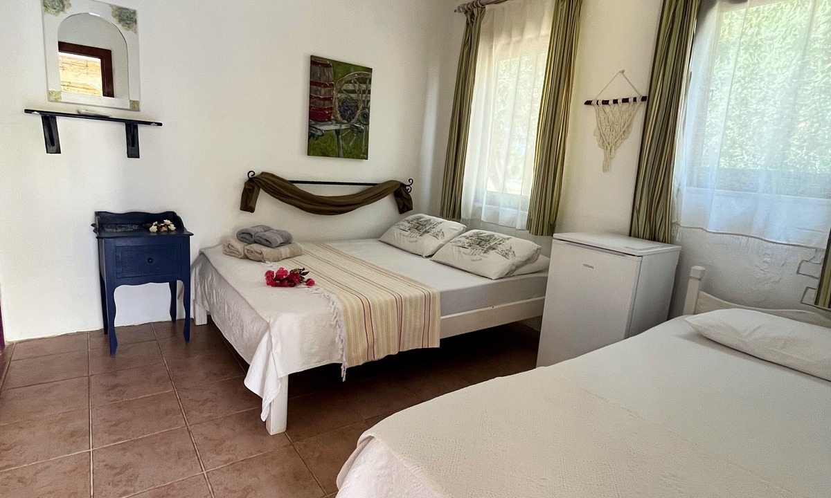 Bozcaada Hotel | Tenedos Tatil Odaları