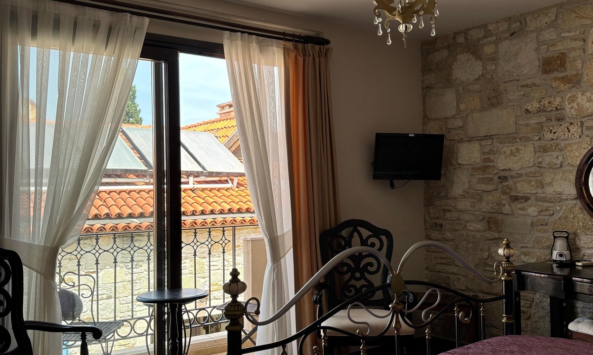 Yenifoca Hotel | Griffon Boutique Hotel - Boutique Class