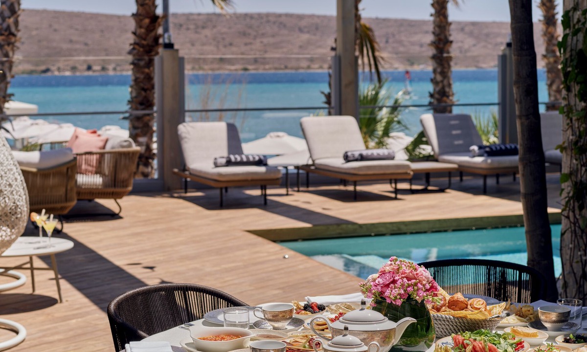 Alacati Hotel | Biblos Beach Resort Alaçatı