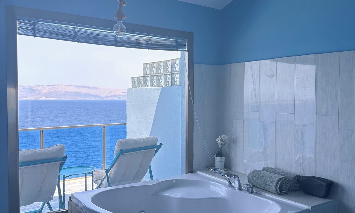 Cesme Hotel | Fener Hotel Cafe & Kahvalti