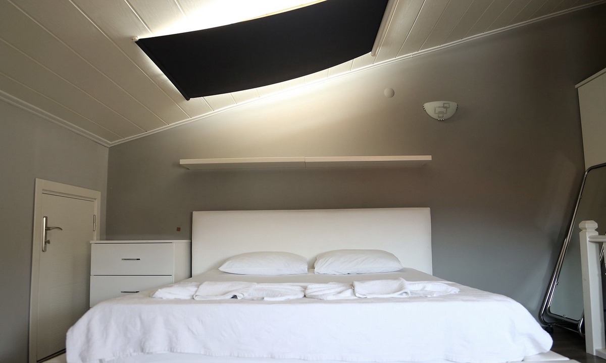 Akyaka City Center Hotel | Hotel Caretta