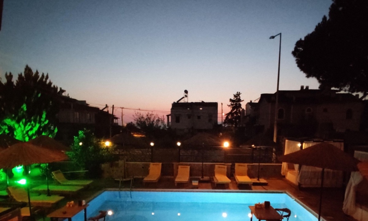 Dikili Hotel | Aterna Hotel