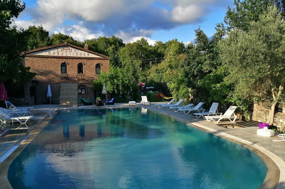 Edremit Hotel | Antik Manastir Butik Otel
