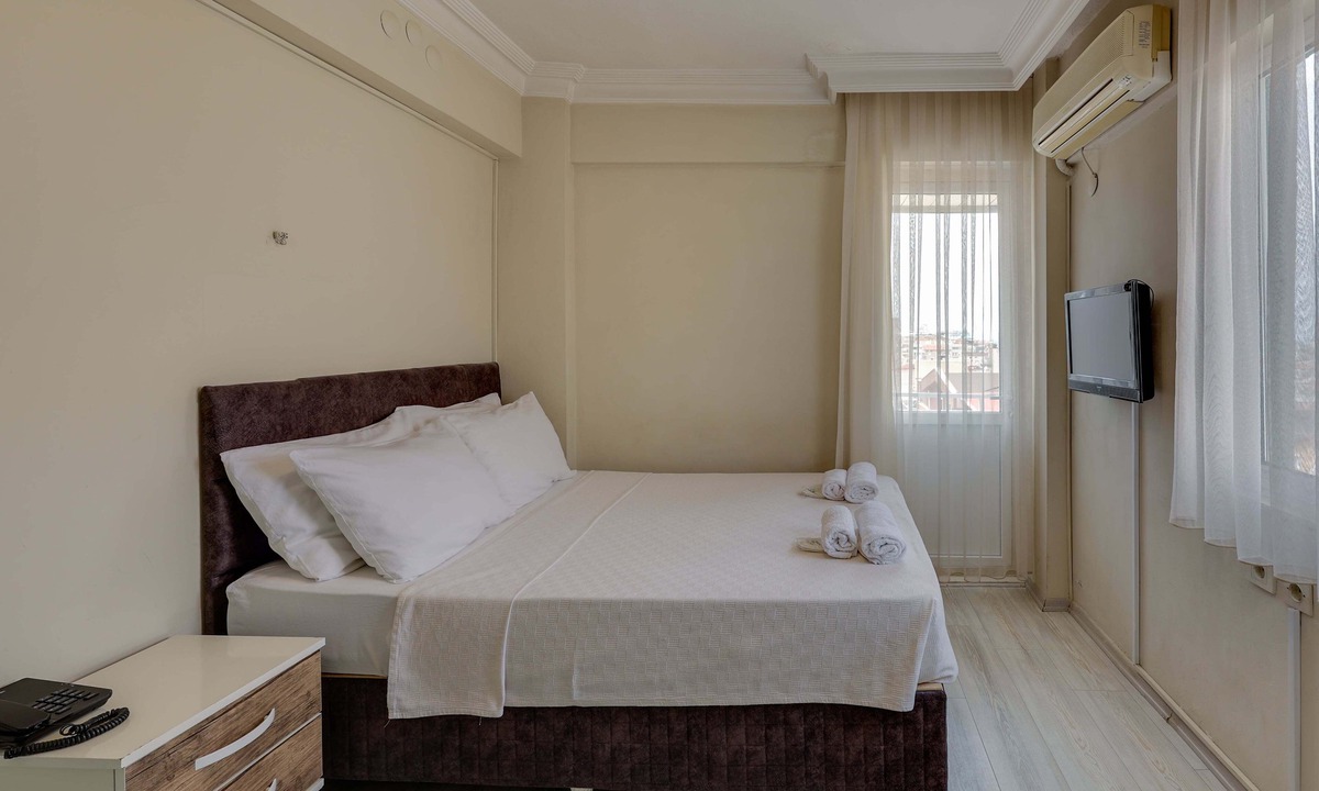 Kusadasi City Centre Hotel | Hikmethan Otel