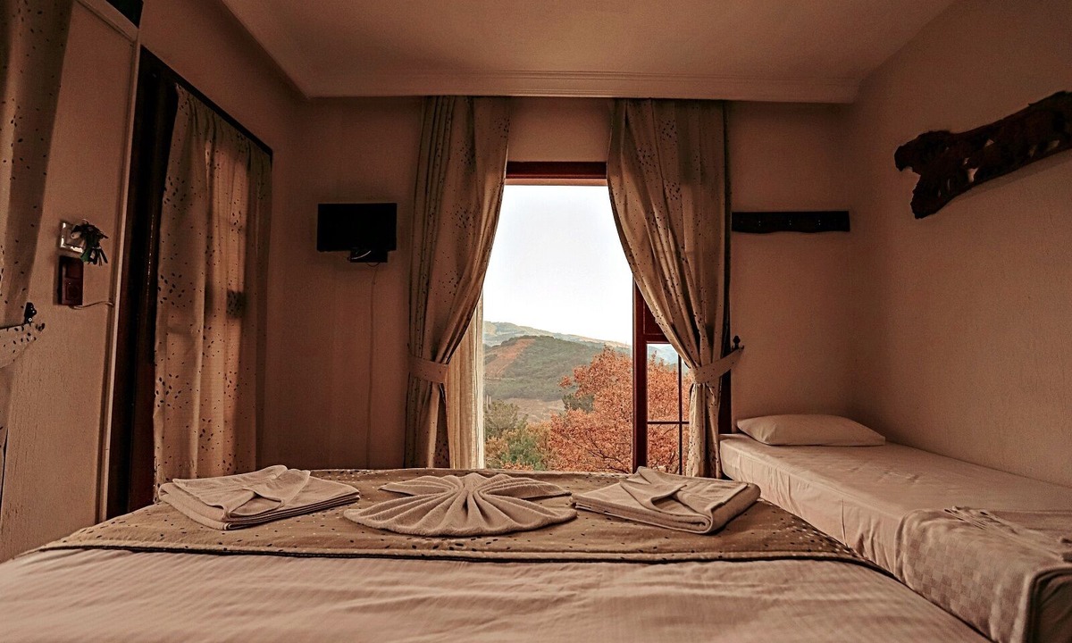 Seferihisar Hotel | Godence Hotel Restoran