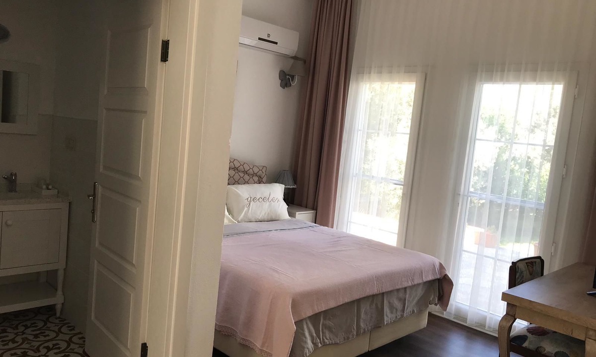 Milas Hotel | Baharin Bahce Pansiyon