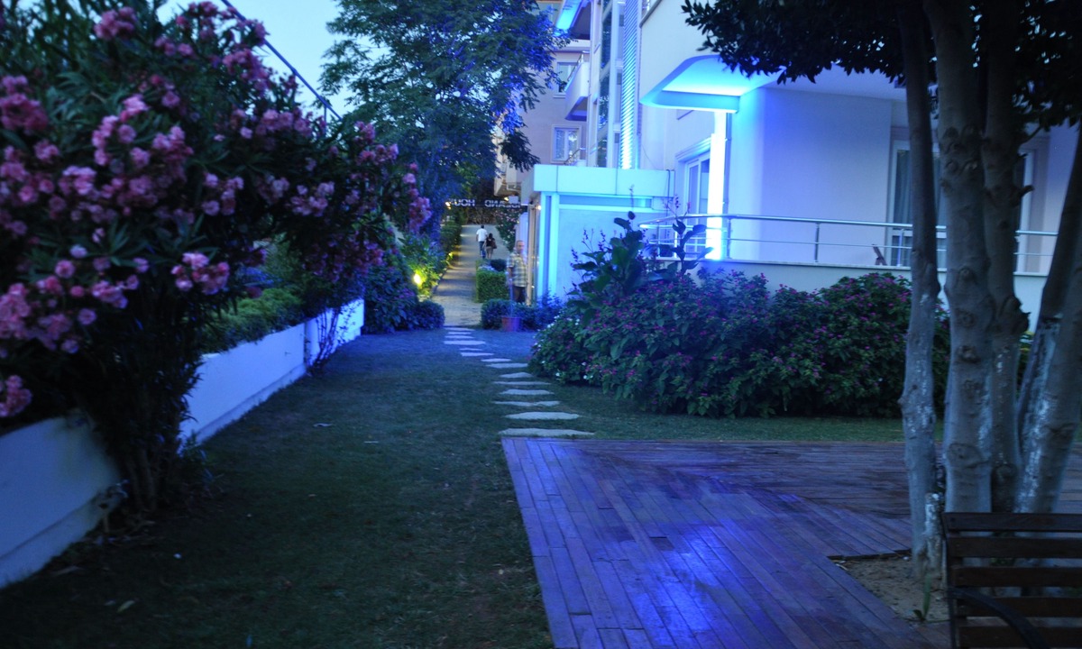 Maltepe Hotel | Dragos Island Hotel
