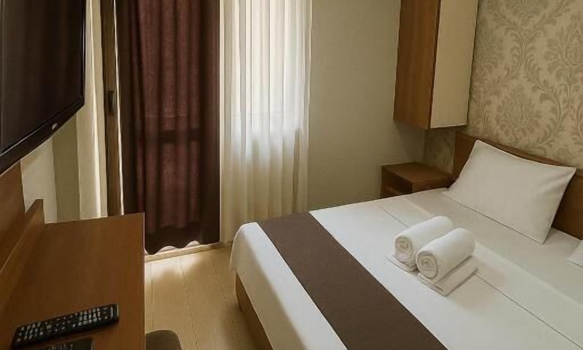 Gumuldur Hotel | HOTEL PANORAMA ÖZDERE