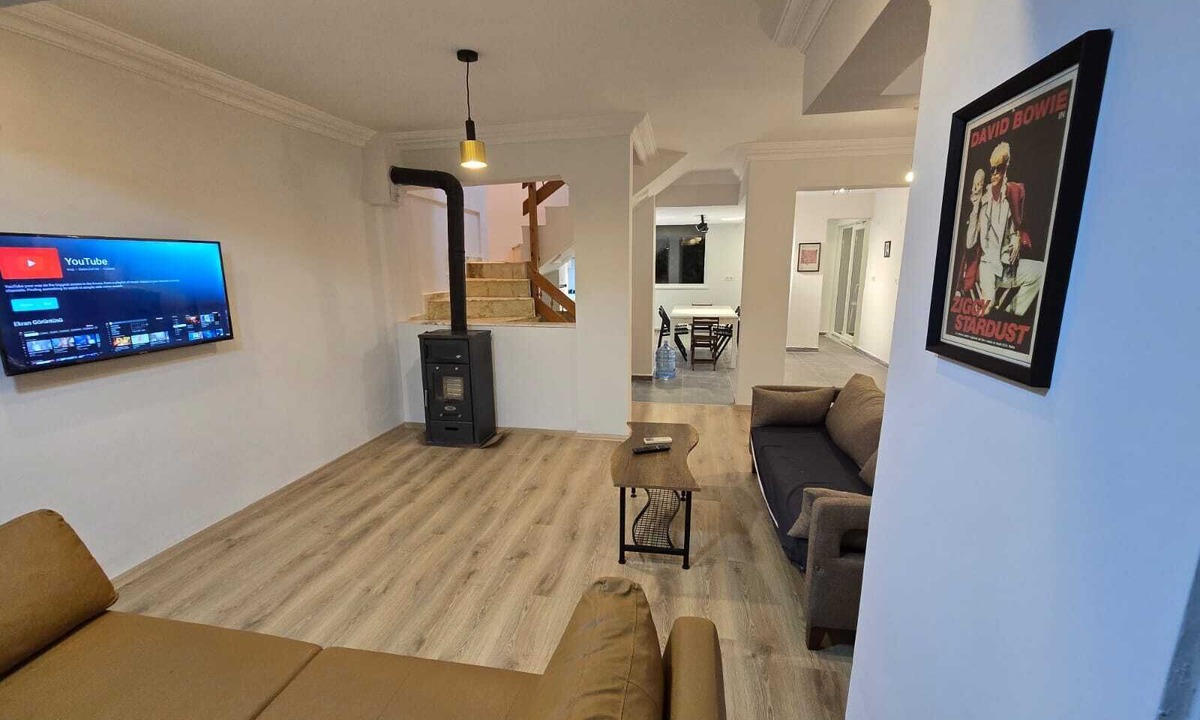 Bogazkent Villa | Villa Olinda | 4BR Family Triplex & Shared Pool
