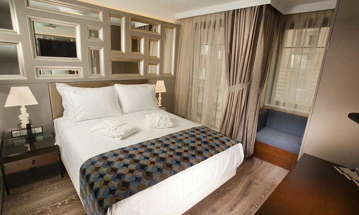 Talimhane Hotel | Hotel La Villa
