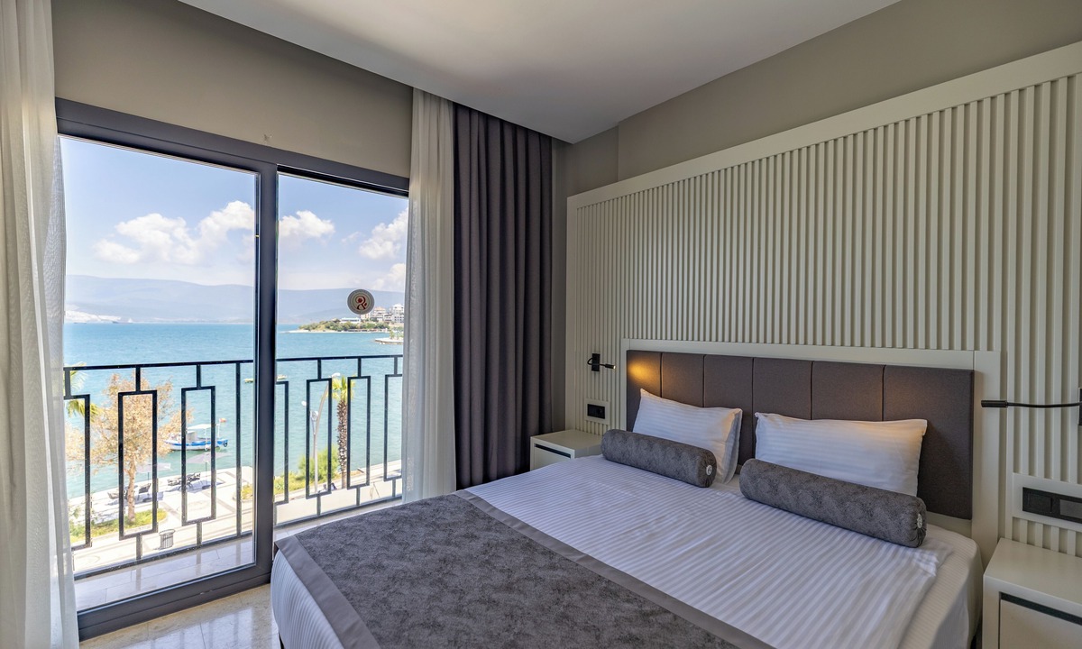 Gulluk Hotel | Roseira Mar-Inn Luxury