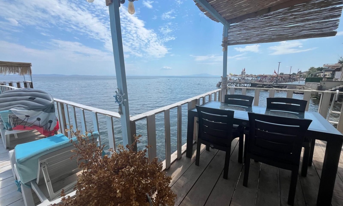 Kucukkuyu Hotel | Deniz Kenarı Beach & Garden