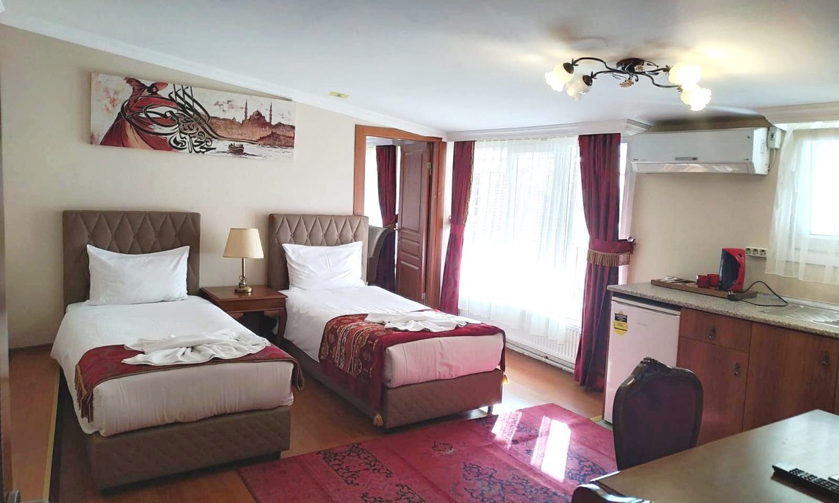 Sultanahmet Apartment | Cozy apartment in Old City Center up to 4 people with a Large Terrace