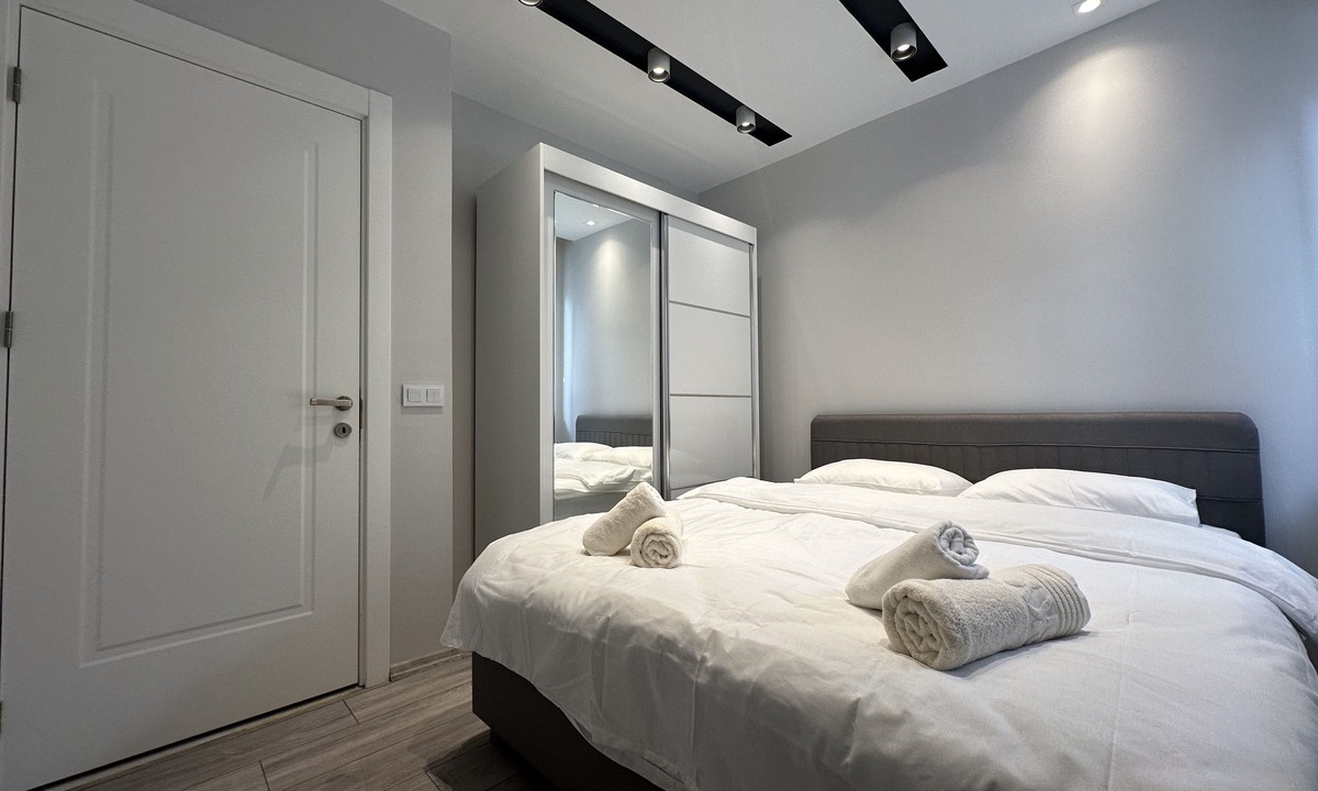 Muratpasa Resort | Real Homes & Metro Line