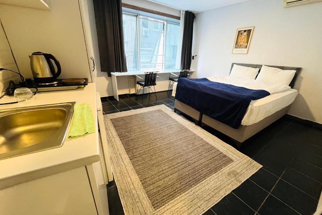 Rasimpasa Hostel | Cozy Apartment Near Moda