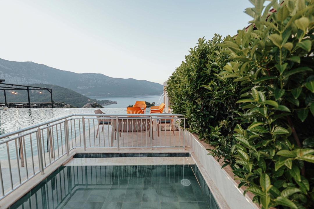 Kumluca Hotel | Seyr-i Mavi Bungalow