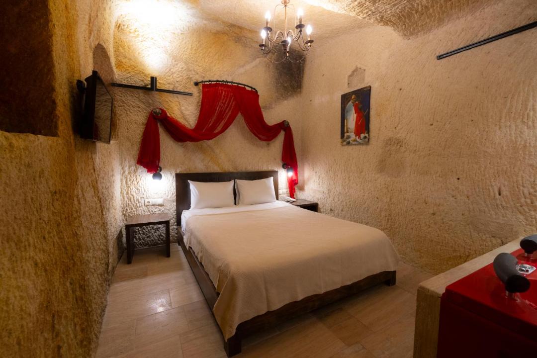Urgup Bed & Breakfast | Tafana Cave & Stone Lodge