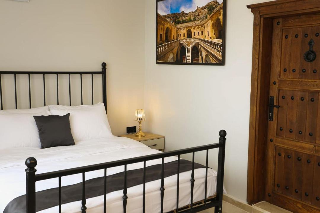 Artuklu Hotel | The Castle İnn