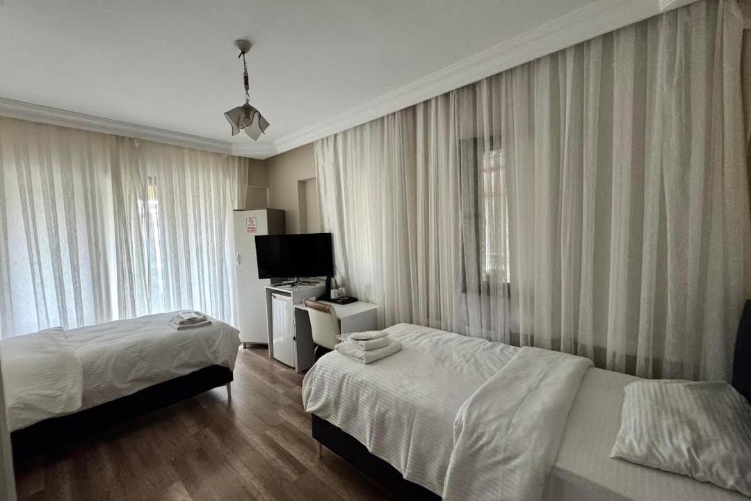 Buyukcekmece Hotel | Doğa Villa Guest House