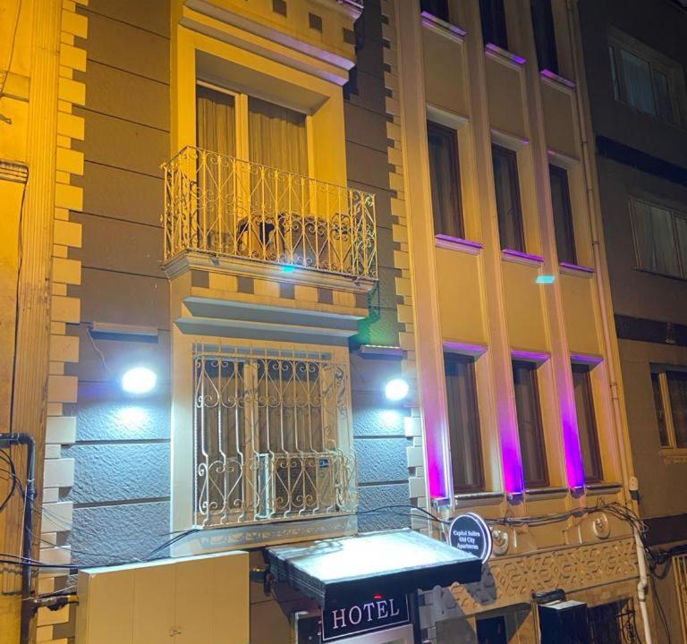 Emin Sinan Apartment | Reggae