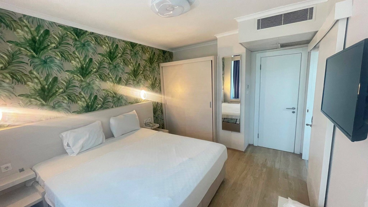 Photo of Bedroom in Izmir City Centre