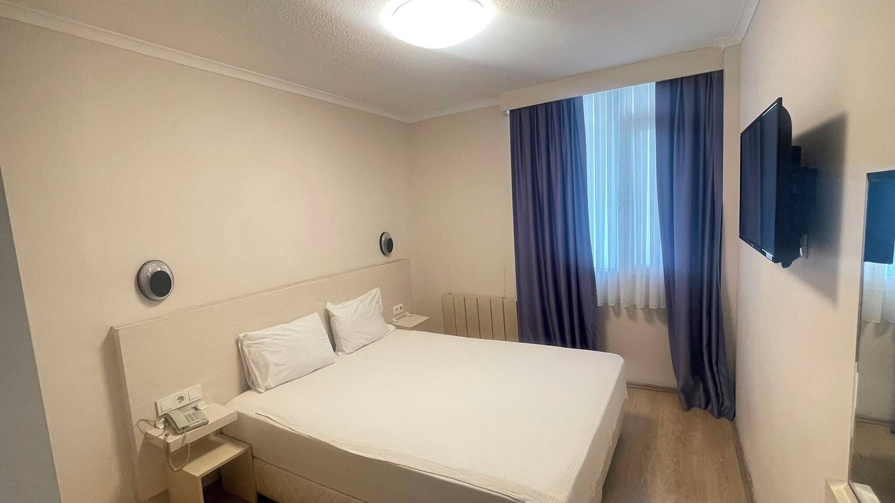 Photo of Bedroom in Izmir City Centre