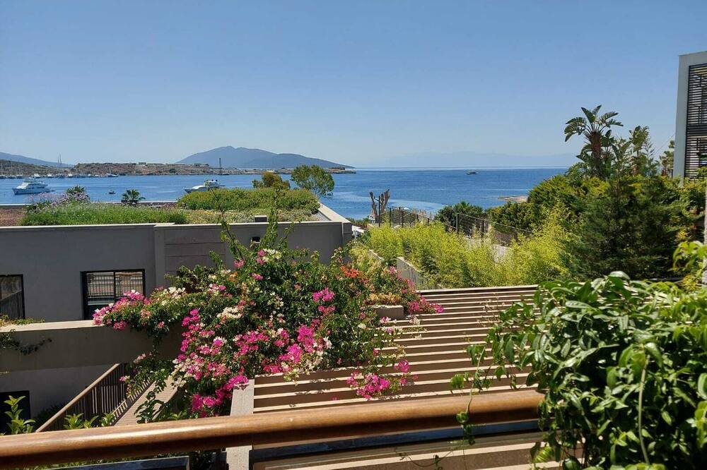 Photo of Patio Balcony in Gumbet