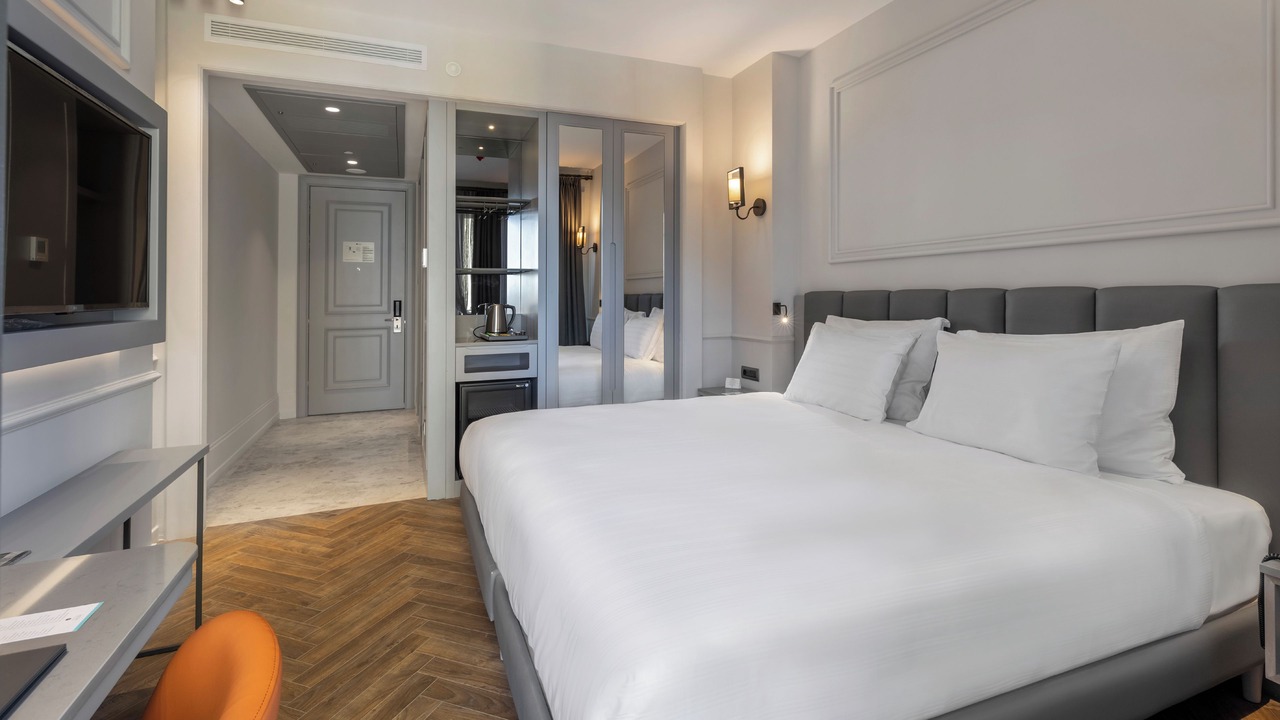 Photo of Bedroom in Osmanbey