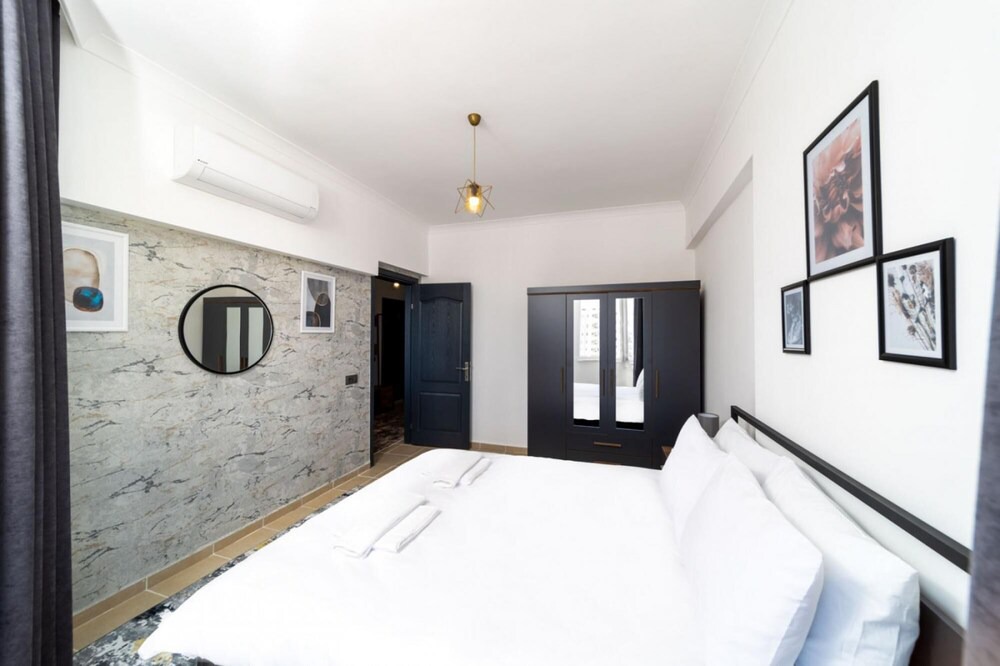 Photo of Bedroom in Kundu
