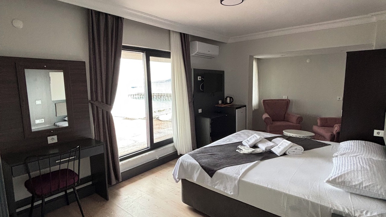 Photo of Bedroom in Akcay
